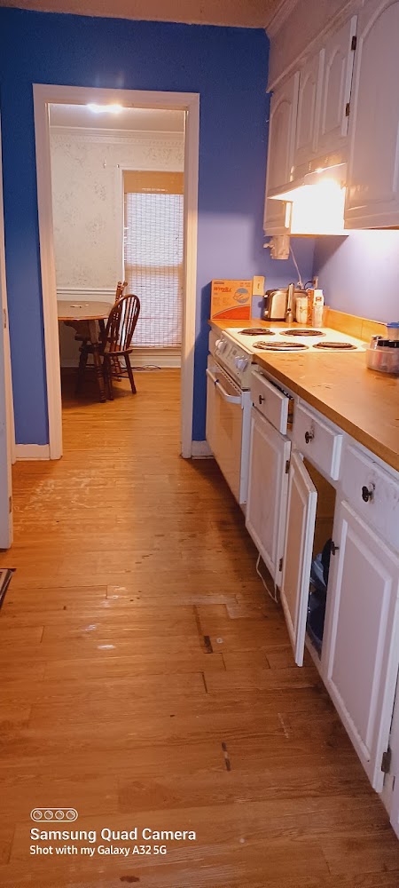 Kelly Laizola's cleaning Services